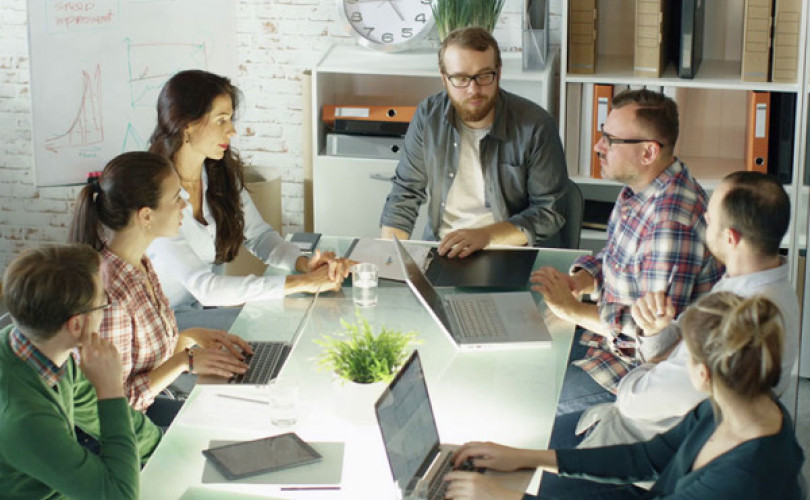 ‎إدارة حملات العلاقات العامة وتخطيطها